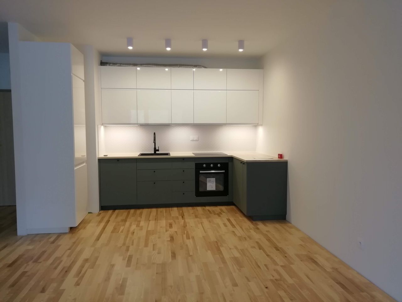 Mieszkanie 3-pokojowe Katowice os. Witosa, ul. Piotra Bardowskiego