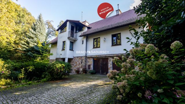 dom wolnostojący, 8 pokoi Górna Wieś, ul. Orzechowa. Zdjęcie 1