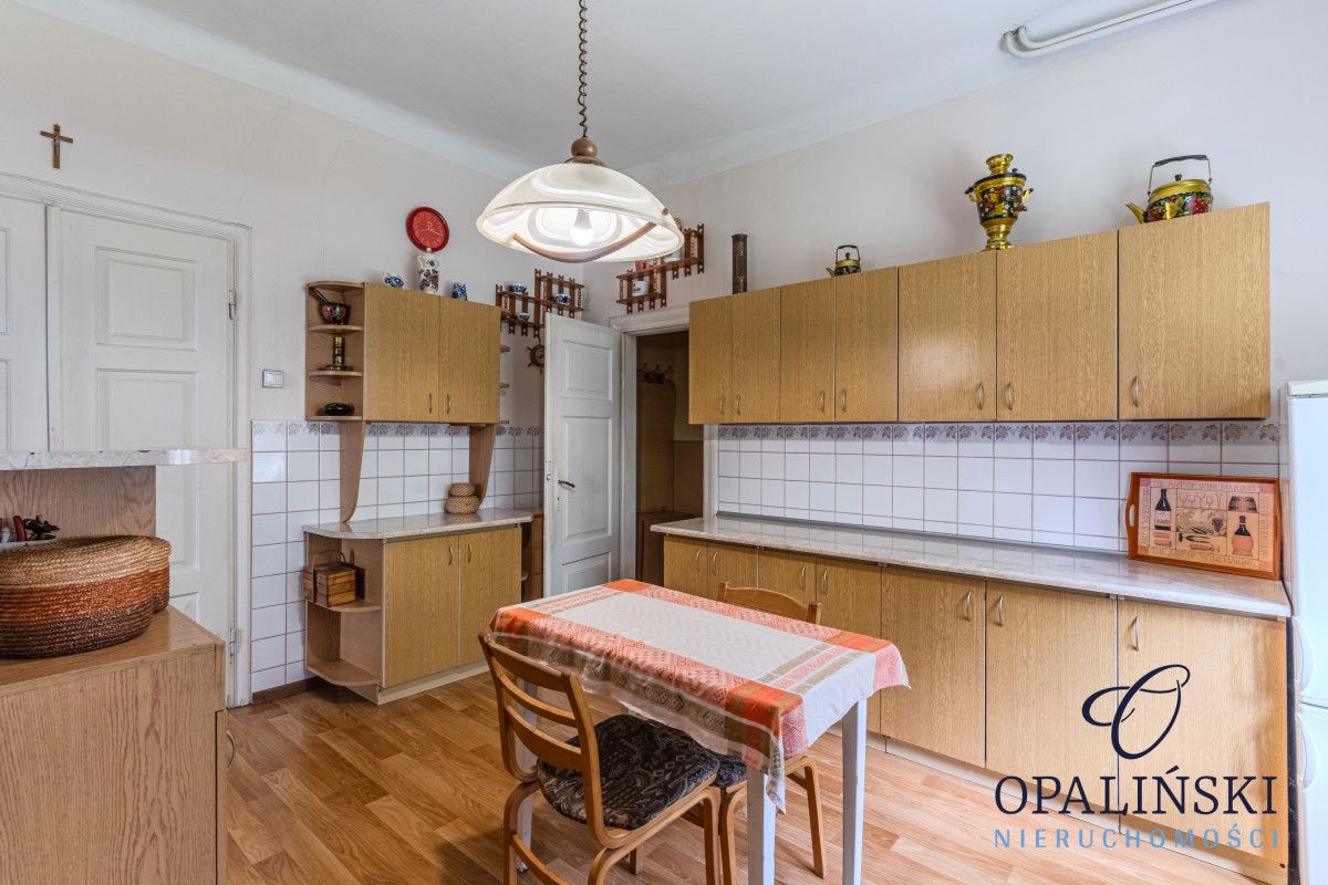 dom wolnostojący, 8 pokoi Opatów, ul. Adama Mickiewicza. Zdjęcie 16