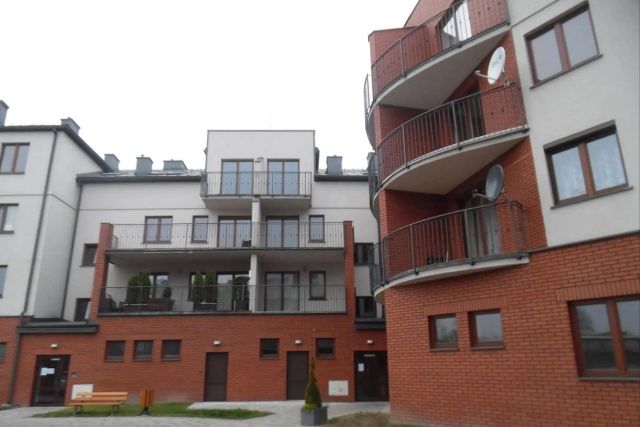 Mieszkanie 3-pokojowe Skierniewice Centrum, ul. Dworcowa. Zdjęcie 1