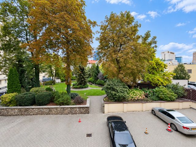 Mieszkanie 3-pokojowe Warszawa, ul. Koszykowa. Zdjęcie 9