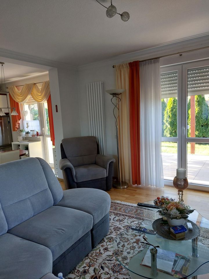 dom wolnostojący, 5 pokoi Bronowice. Zdjęcie 3