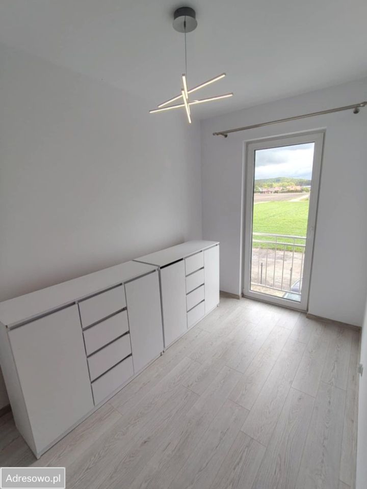 dom wolnostojący, 5 pokoi Strzebielino. Zdjęcie 12