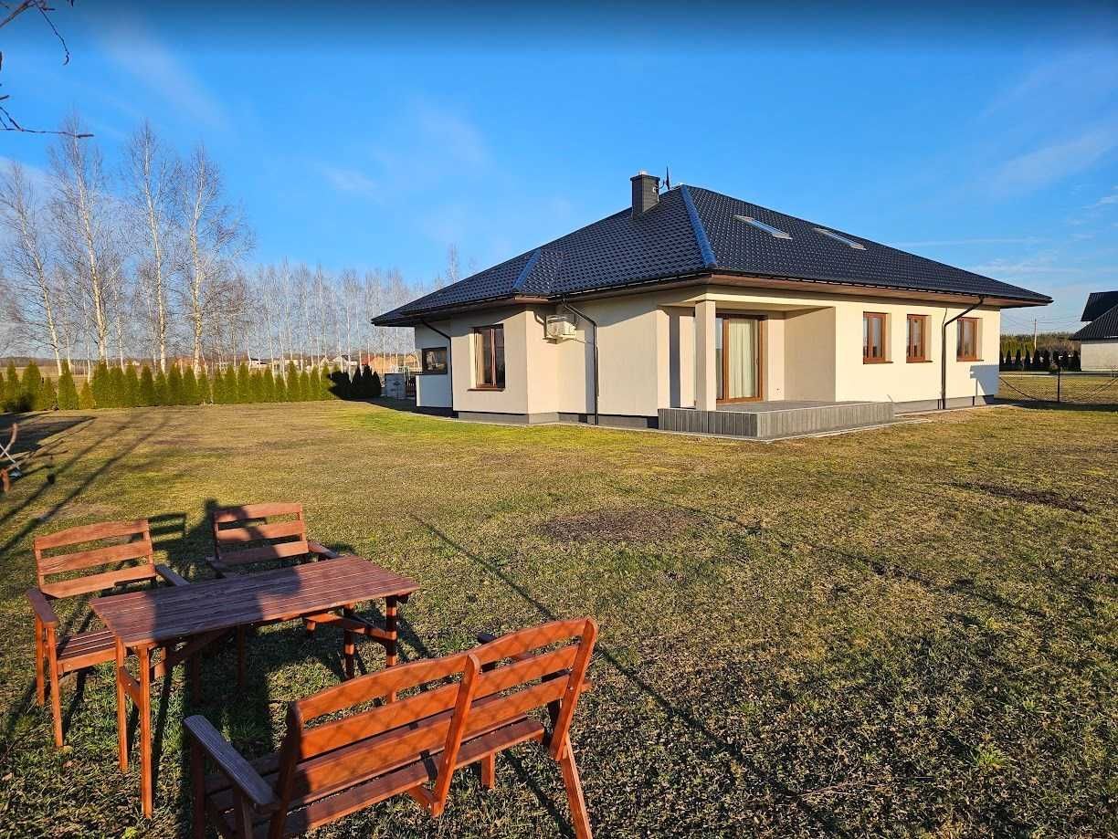 dom wolnostojący, 4 pokoje Jedle. Zdjęcie 3