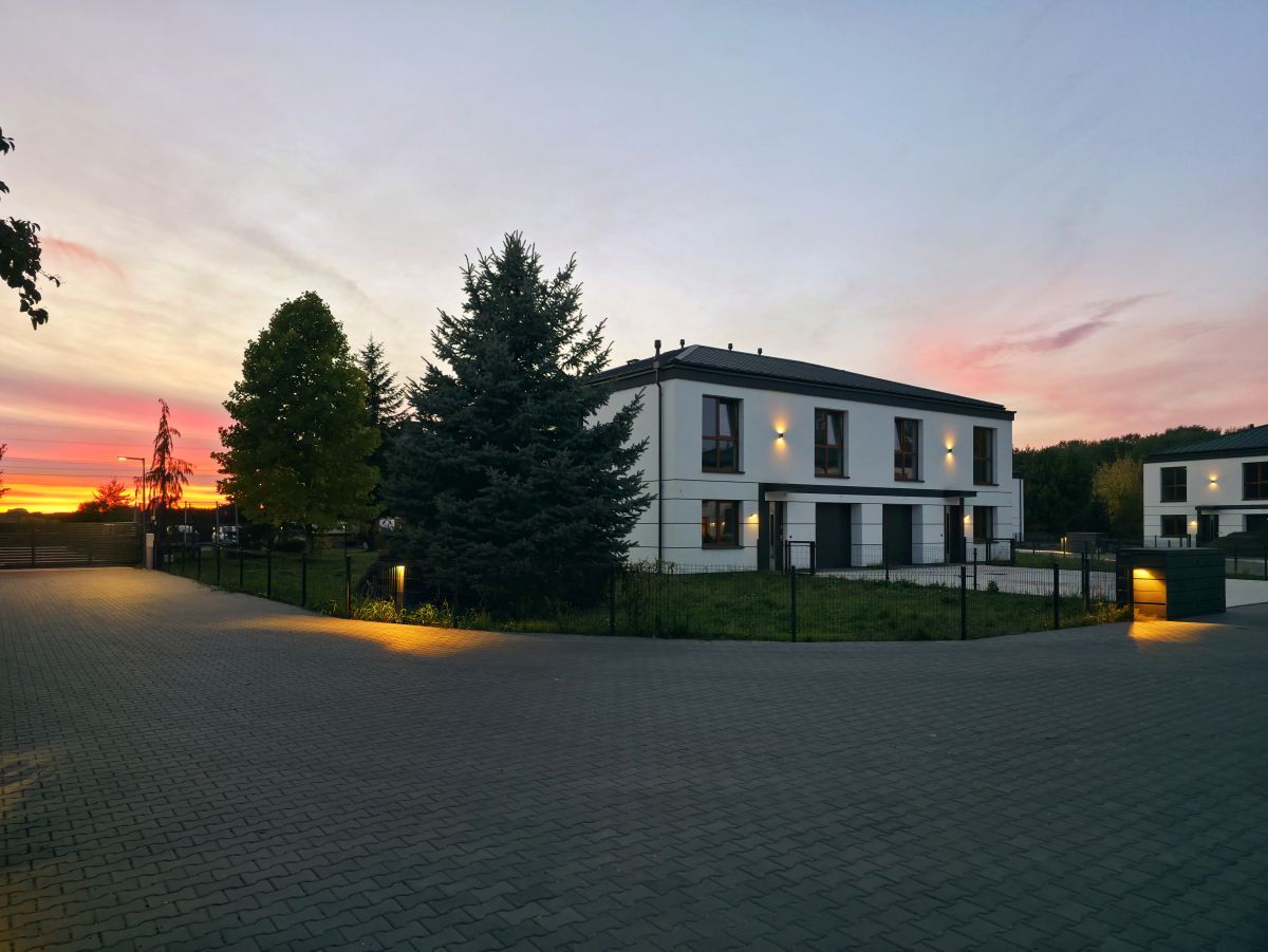 bliźniak, 5 pokoi Warszawa Wilanów, ul. Ruczaj