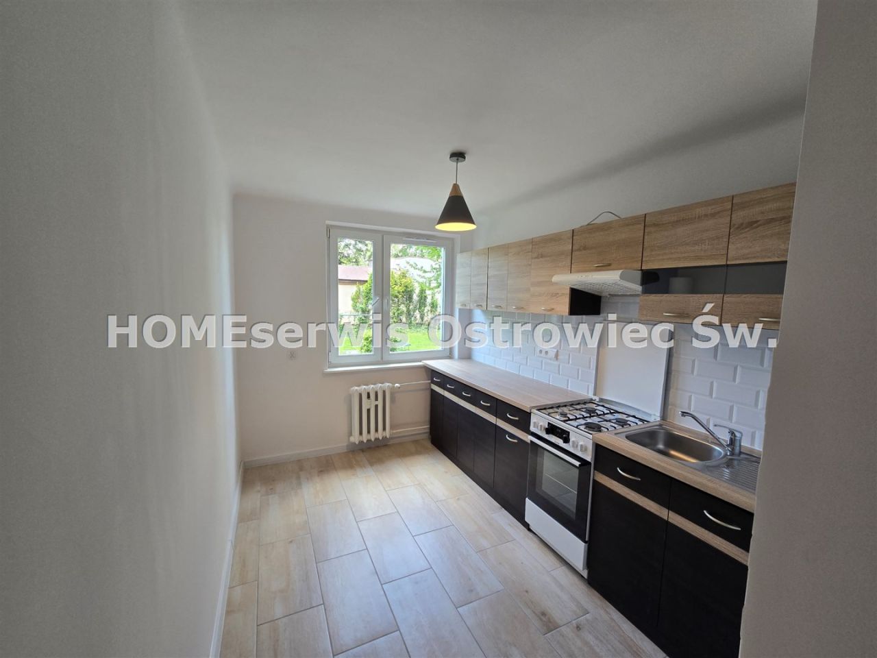 Mieszkanie 2-pokojowe Ostrowiec Świętokrzyski Centrum, os. Słoneczne. Zdjęcie 2