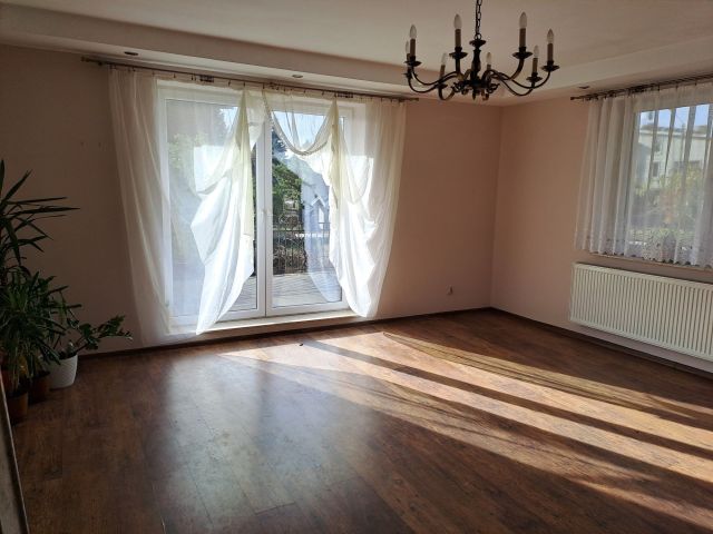 dom wolnostojący Zgierz. Zdjęcie 1