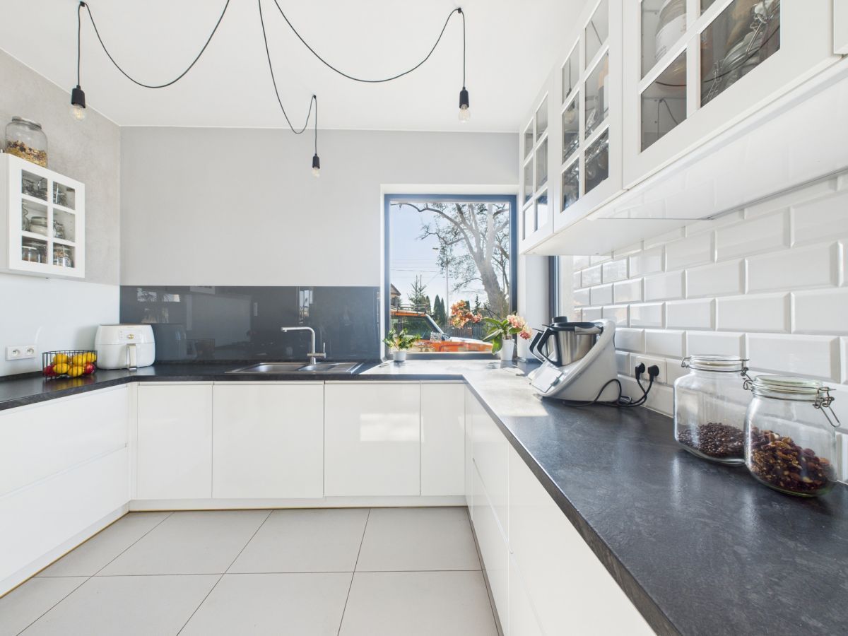 dom wolnostojący, 4 pokoje Kalinko. Zdjęcie 32