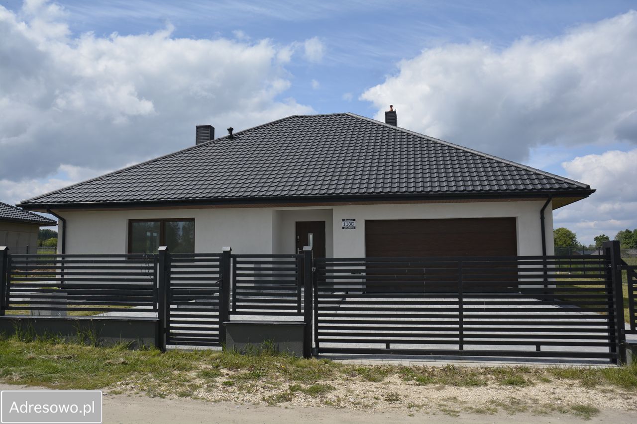 dom wolnostojący, 4 pokoje Brzeziny, ul. Ludowa