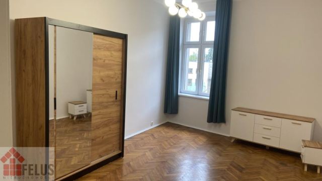Mieszkanie 3-pokojowe Kraków Dębniki, ul. Michała Bałuckiego. Zdjęcie 1