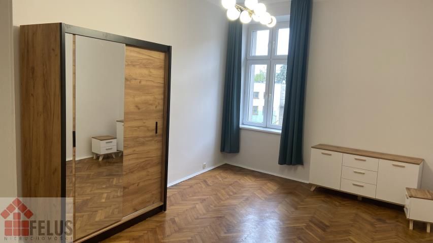 Mieszkanie 3-pokojowe Kraków Dębniki, ul. Michała Bałuckiego. Zdjęcie 1