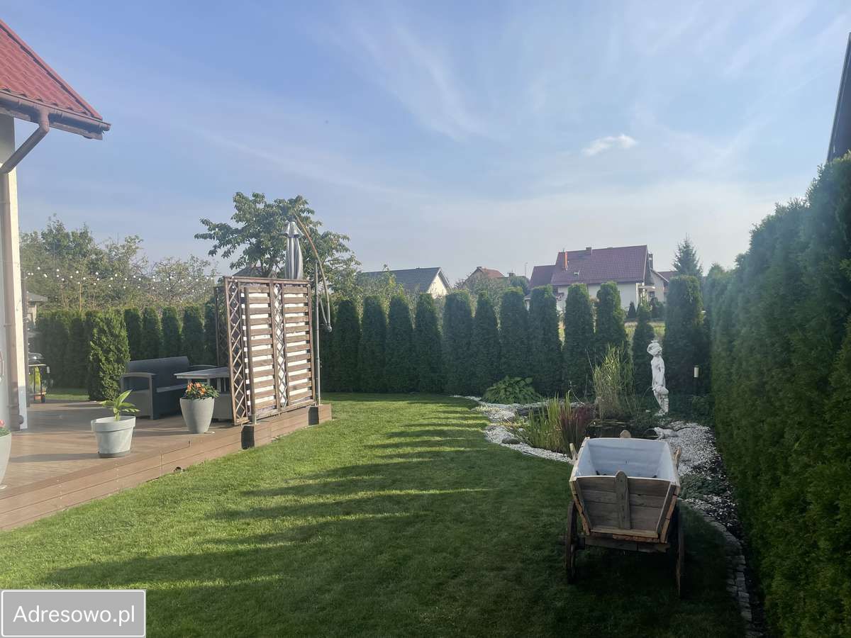 dom wolnostojący, 4 pokoje Pszczółki. Zdjęcie 14