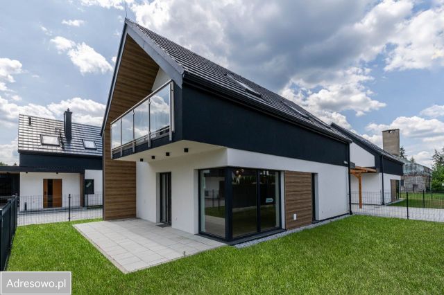 dom wolnostojący, 4 pokoje Myślenice, ul. Kazimierza Wielkiego. Zdjęcie 1