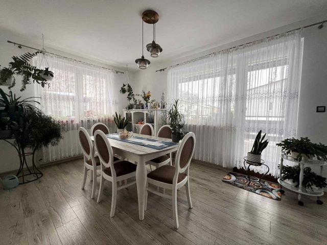 dom wolnostojący, 6 pokoi Ustka, ul. Juliana Tuwima. Zdjęcie 12