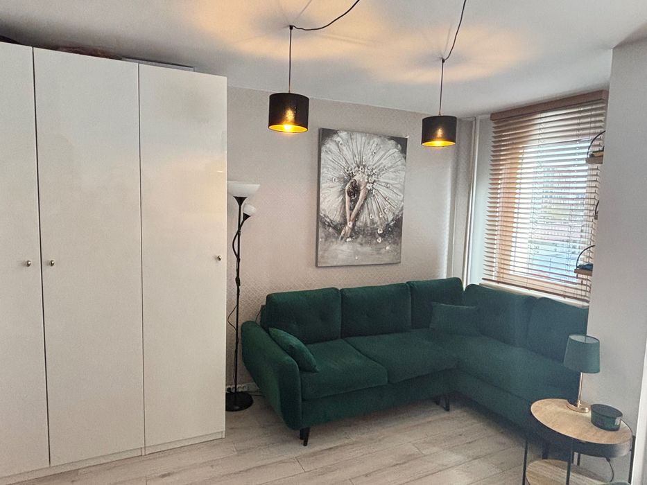 Mieszkanie 3-pokojowe Warszawa Jelonki. Zdjęcie 4