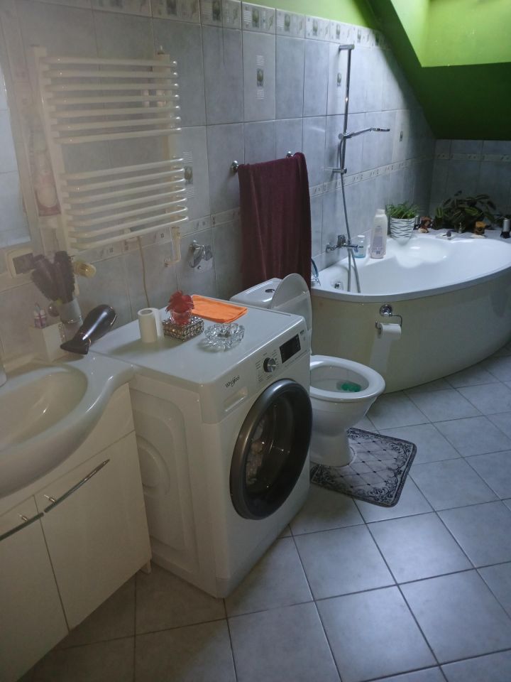 dom wolnostojący, 7 pokoi Staroźreby, ul. Parkowa. Zdjęcie 15