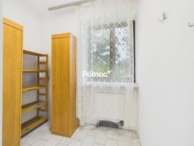 dom wolnostojący, 8 pokoi Zakręt. Zdjęcie 15