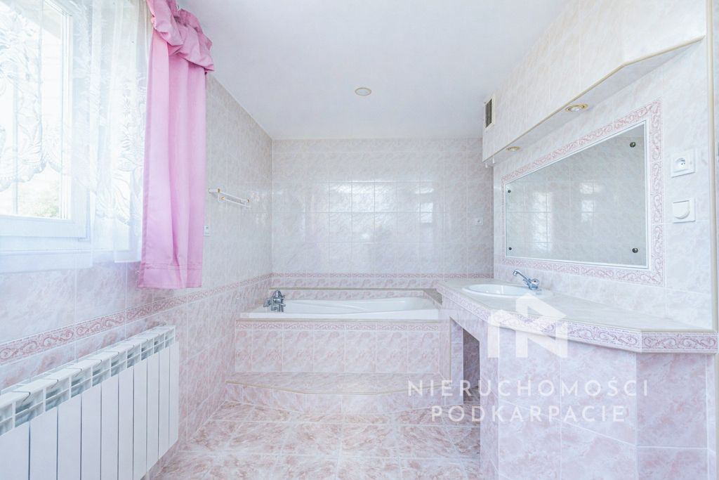 dom wolnostojący, 6 pokoi Borek Stary. Zdjęcie 20