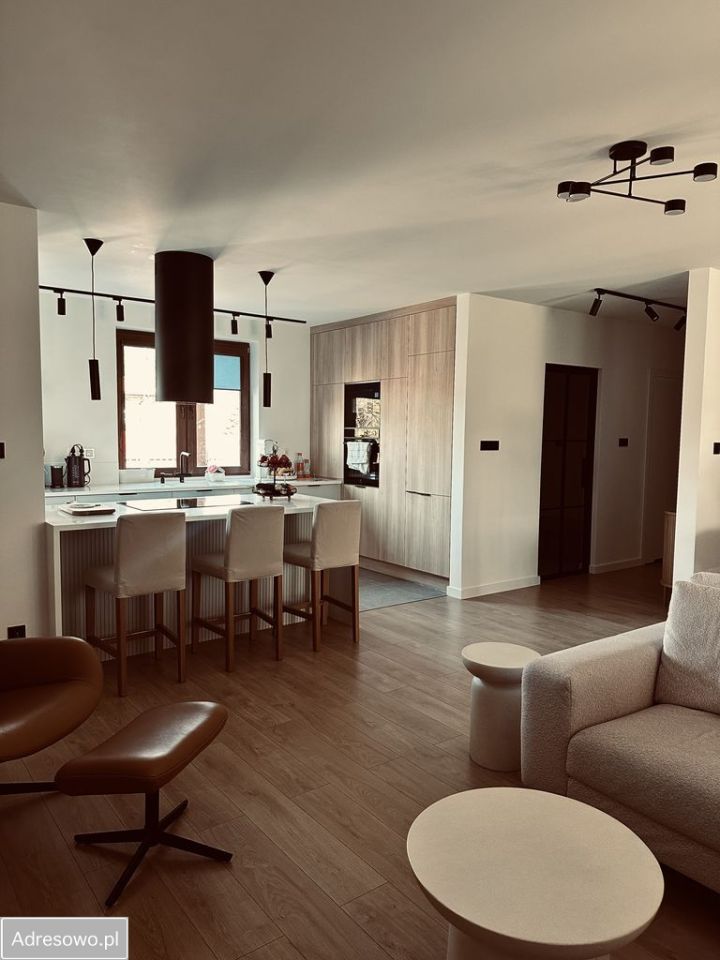 dom wolnostojący, 4 pokoje Lesznowola. Zdjęcie 7