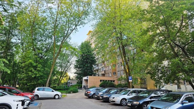 Mieszkanie 3-pokojowe Warszawa, ul. Wyszogrodzka. Zdjęcie 1