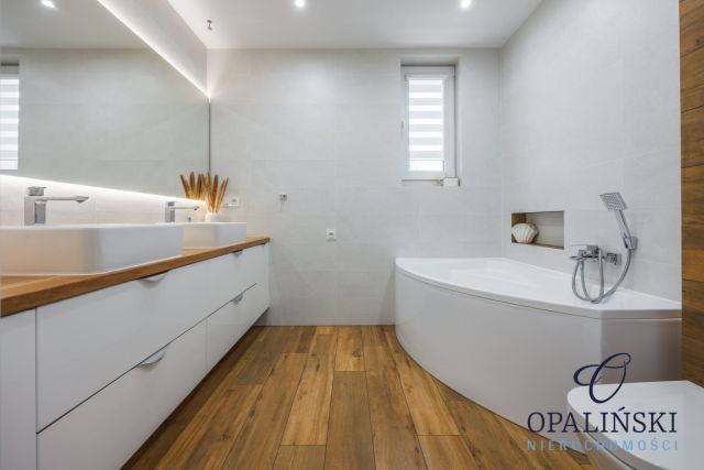 dom wolnostojący, 5 pokoi Brzóza Królewska. Zdjęcie 9