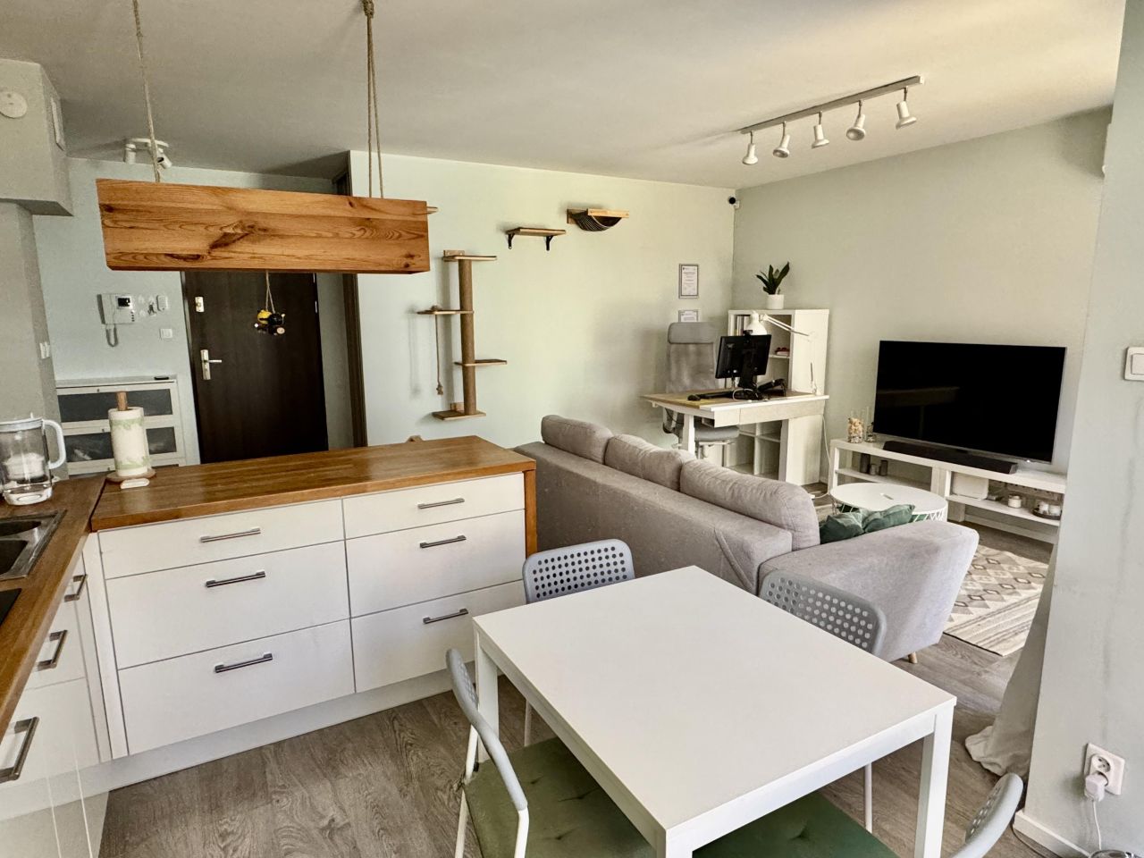 Mieszkanie 2-pokojowe Wrocław Tarnogaj, ul. ks. Czesława Klimasa. Zdjęcie 4