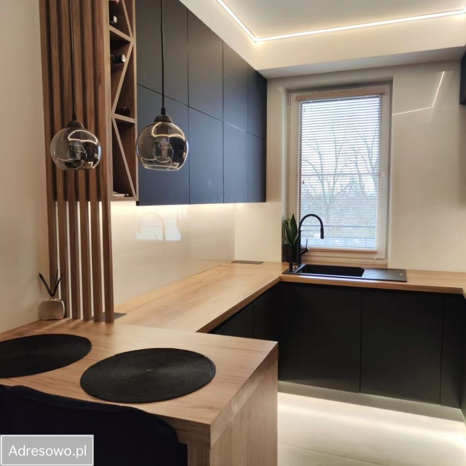 Mieszkanie 4-pokojowe Oleśnica, ul. Koszarowa. Zdjęcie 3