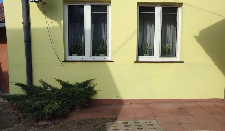 dom szeregowy, 3 pokoje Nowe Miasto, ul. Zakroczymska