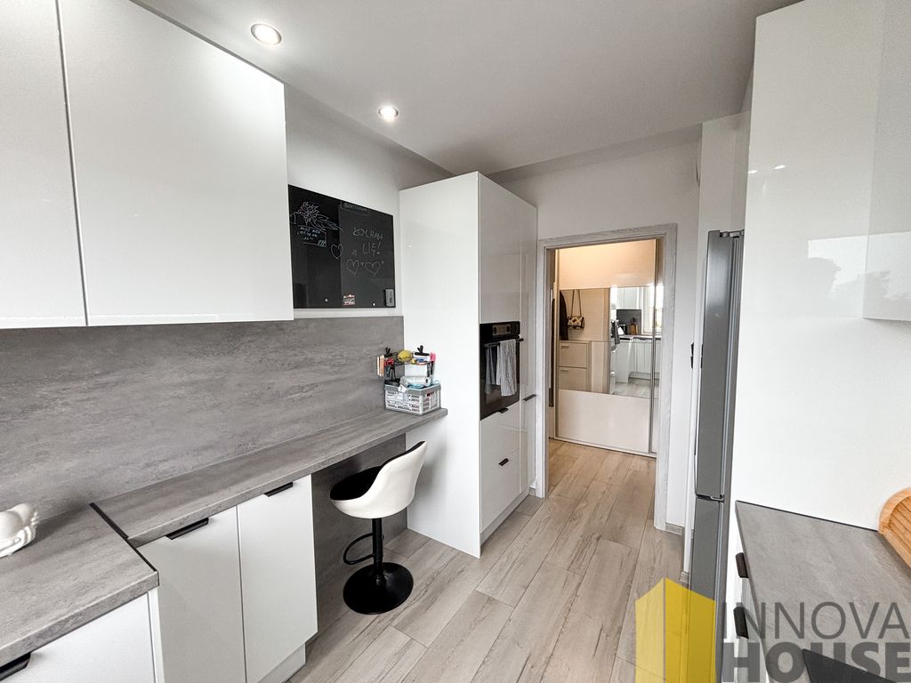 Mieszkanie 2-pokojowe Słupsk, ul. Edwarda Łady-Cybulskiego. Zdjęcie 3