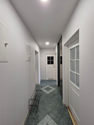 Mieszkanie 2-pokojowe Opole Śródmieście, pl. św. Sebastiana. Zdjęcie 2