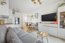 Mieszkanie 3-pokojowe Warszawa Włochy, ul. Wschodu Słońca