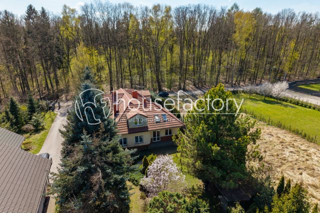 dom wolnostojący, 5 pokoi Zgierz, ul. Młodzieżowa. Zdjęcie 1