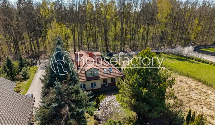 dom wolnostojący, 5 pokoi Zgierz, ul. Młodzieżowa