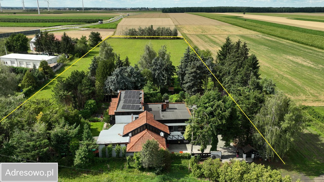 dom wolnostojący, 7 pokoi Chojny. Zdjęcie 16