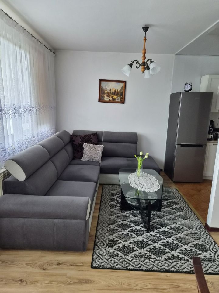 Mieszkanie 3-pokojowe Jastrzębie-Zdrój, ul. Turystyczna. Zdjęcie 2