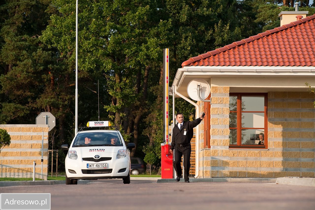 bliźniak, 4 pokoje Walendów, ul. Brzozowa. Zdjęcie 4