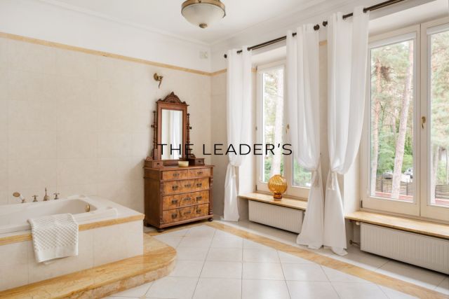 dom wolnostojący, 6 pokoi Konstancin-Jeziorna. Zdjęcie 15