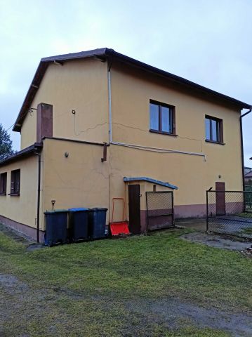 dom wolnostojący, 6 pokoi Szczerbice. Zdjęcie 1