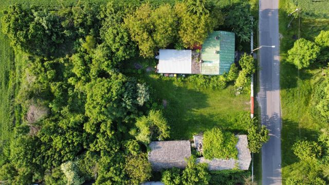 dom wolnostojący, 3 pokoje Popów. Zdjęcie 2