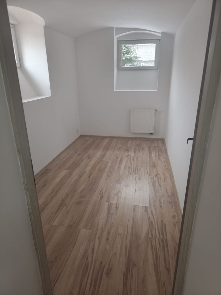 Mieszkanie 3-pokojowe Długoszyn. Zdjęcie 19