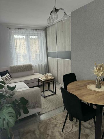 Mieszkanie 1-pokojowe Daleszynek. Zdjęcie 1