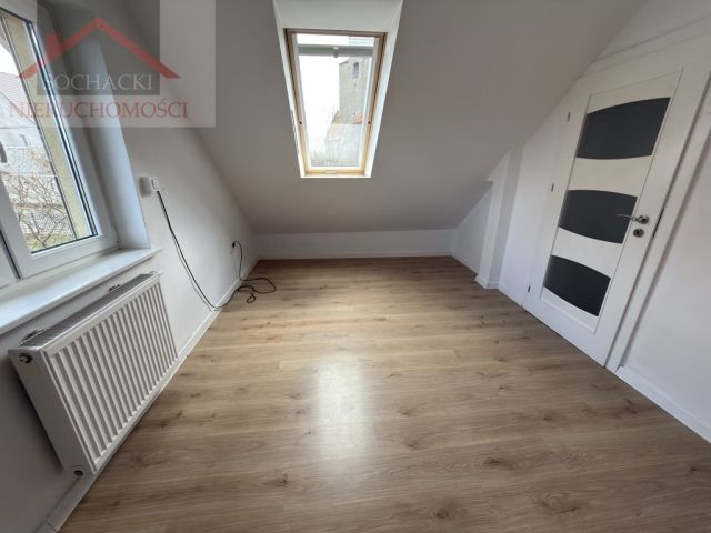 dom wolnostojący, 5 pokoi Jerzmanki. Zdjęcie 13