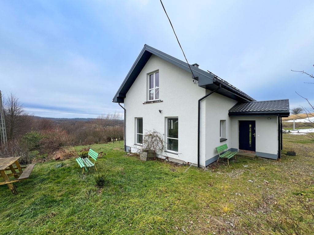 dom wolnostojący, 5 pokoi Niebocko. Zdjęcie 4