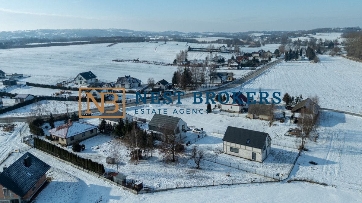 dom wolnostojący, 7 pokoi Biskupice. Zdjęcie 18