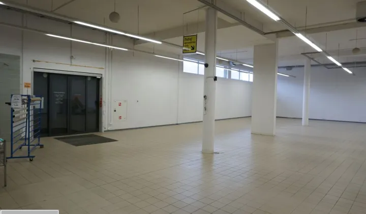 Lokal Lębork Centrum, al. Niepodległości