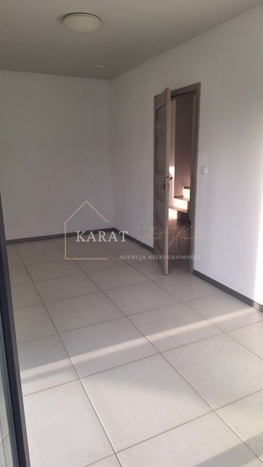 dom wolnostojący, 7 pokoi Czechowice-Dziedzice, ul. Do Gajówki. Zdjęcie 4