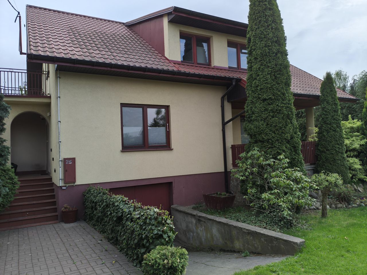 dom wolnostojący, 3 pokoje Rogozino, ul. Wiosenna. Zdjęcie 1