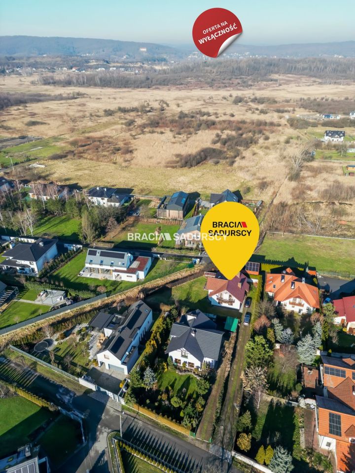 dom wolnostojący, 5 pokoi Kraków Dębniki, ul. por. Emira