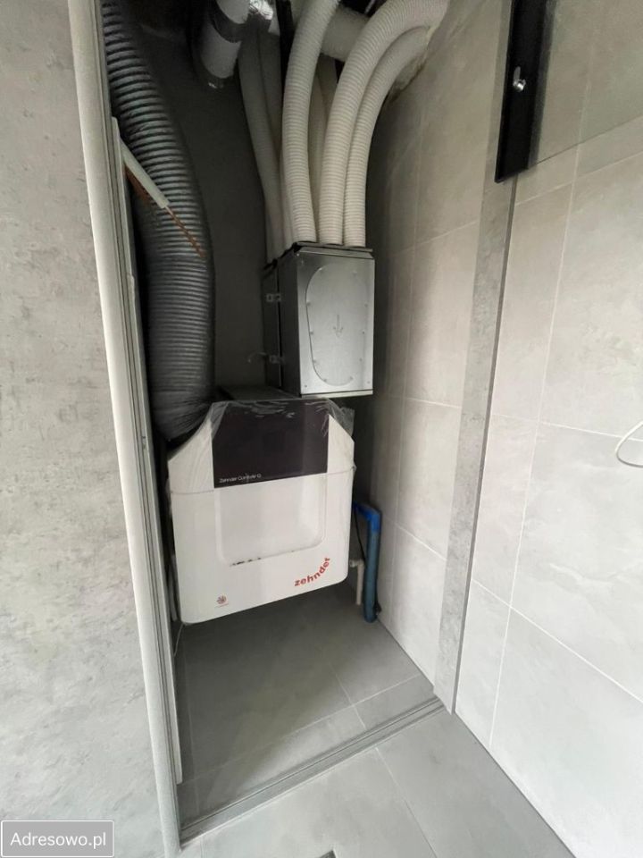 bliźniak, 4 pokoje Bieżyce. Zdjęcie 16