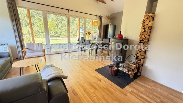 dom wolnostojący, 3 pokoje Zarzęcin. Zdjęcie 2